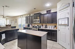 18810 Deer Trace Dr, Crosby, TX 77532 - Photo 3