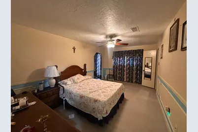 219 Kings Court, Stafford, TX 77477 - Photo 21