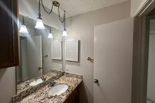 219 Kings Ct, Stafford, TX 77477 - Photo 31
