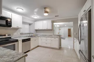 2912 Camelot Ln, Missouri City, TX 77459 - Photo 13