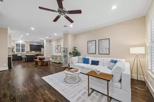 1107 W 24th St, Houston, TX 77008 - Photo 9