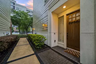 1107 W 24th St, Houston, TX 77008 - Photo 5