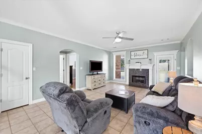 323 Tyler Drive, Lumberton, TX 77657 - Photo 13