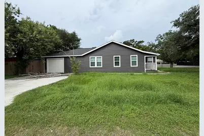 104 Mesquite Street, Louise, TX 77455 - Photo 7