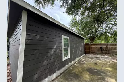 104 Mesquite Street, Louise, TX 77455 - Photo 9