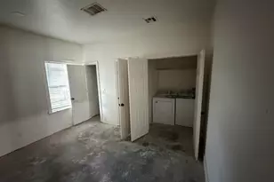 104 Mesquite St, Louise, TX 77455 - Photo 19