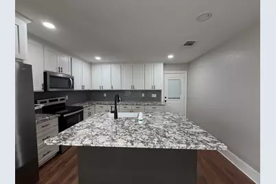 104 Mesquite Street, Louise, TX 77455 - Photo 7