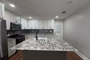 104 Mesquite St, Louise, TX 77455 - Photo 7