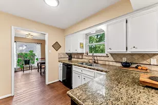 1850 Rollingwood Dr, Huntsville, TX 77340 - Photo 17