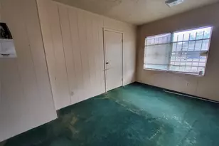 6953 Jay St, Houston, TX 77028 - Photo 5