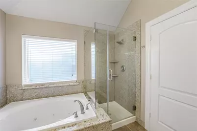 13715 Cypresswood Crossing Boulevard, Houston, TX 77070 - Photo 35