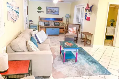 2127 28th Street, Galveston, TX 77550 - Photo 5