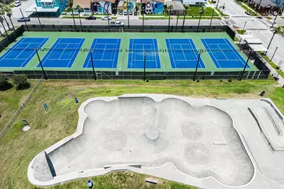 2127 28th Street, Galveston, TX 77550 - Photo 17