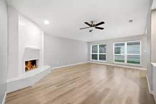 10427 Foxrow Ln, Houston, TX 77064 - Photo 7