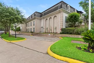 2601 Bellefontaine St, Houston, TX 77025 - Photo 7