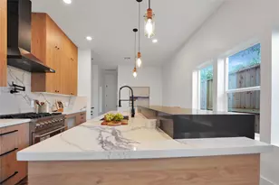 315 Palmer St, Houston, TX 77003 - Photo 7
