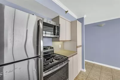 5220 Seawall Boulevard #1034, Galveston, TX 77551 - Photo 7