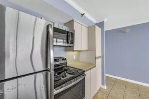 5220 Seawall Blvd, Galveston, TX 77551 - Photo 7
