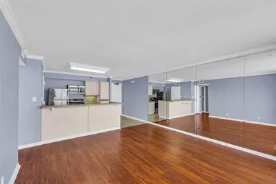 5220 Seawall Boulevard #1034, Galveston, TX 77551 - Photo 9