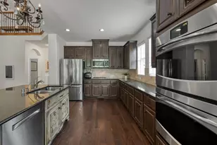 471 Hendricks Forest Ln, Conroe, TX 77384 - Photo 13