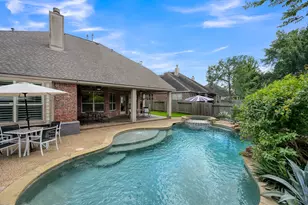 471 Hendricks Forest Ln, Conroe, TX 77384 - Photo 1