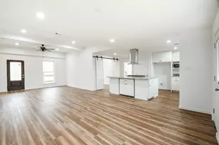 3200 Hoover St, La Marque, TX 77568 - Photo 3