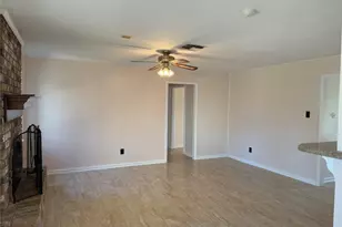 1109 Sally Anne Dr, Rosenberg, TX 77471 - Photo 7