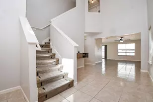 11811 Fossil Rock Ln, Houston, TX 77034 - Photo 5