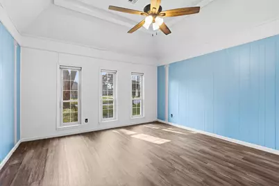 18326 Lake Oaks Drive, Spring, TX 77388 - Photo 11