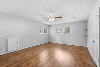 18326 Lake Oaks Drive, Spring, TX 77388 - Photo 19