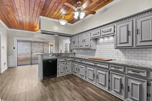 18326 Lake Oaks Dr, Spring, TX 77388 - Photo 3