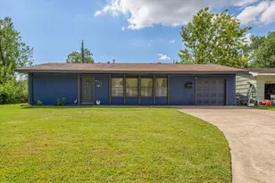 213 Highland Dr, Hitchcock, TX 77563 - Photo 21