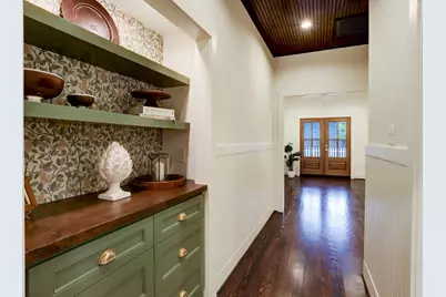138 Lakeview Drive, Sugar Land, TX 77498 - Photo 9