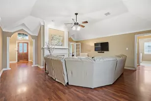 4010 Raven River Dr, Pasadena, TX 77059 - Photo 9