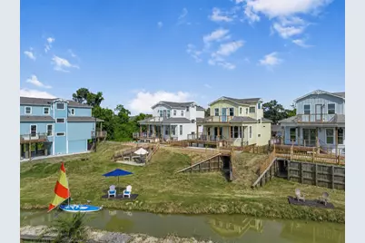 4436 Shady Lake Drive, Seabrook, TX 77586 - Photo 1