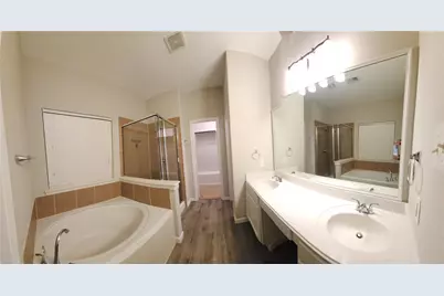 8530 E Highlands Crossing, Highlands, TX 77562 - Photo 27