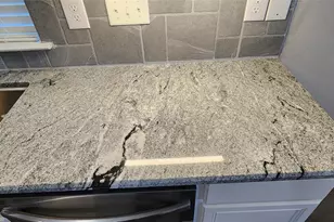 8530 E Highlands Crossing, Highlands, TX 77562 - Photo 7