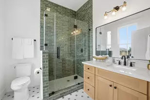 2010 Rosenberg St, Galveston, TX 77550 - Photo 15
