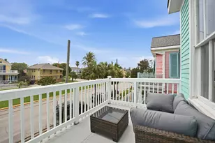 2010 Rosenberg St, Galveston, TX 77550 - Photo 19