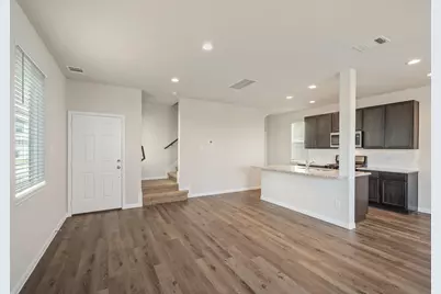 3915 Deledda Drive, Katy, TX 77493 - Photo 5