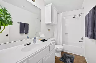 1308 Andrews St, Houston, TX 77019 - Photo 5