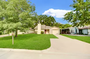 13106 Townwood Dr, Houston, TX 77045 - Photo 1