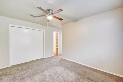 13106 Townwood Drive, Houston, TX 77045 - Photo 9