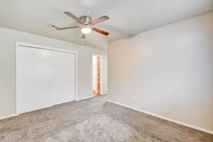13106 Townwood Dr, Houston, TX 77045 - Photo 9