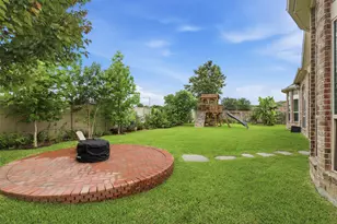 2429 Morning Ridge Ln, Friendswood, TX 77546 - Photo 35