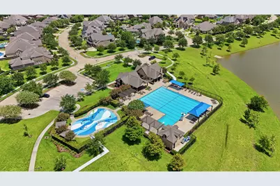 2429 Morning Ridge Lane, Friendswood, TX 77546 - Photo 39
