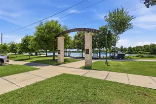 2429 Morning Ridge Ln, Friendswood, TX 77546 - Photo 41