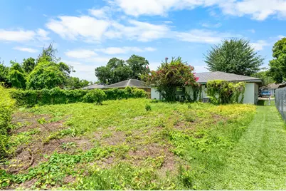 3048 Briarwick Lane, Houston, TX 77093 - Photo 33