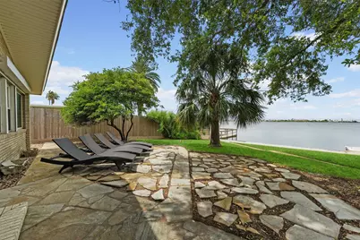 18 S Shore Drive, Galveston, TX 77551 - Photo 1