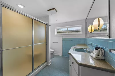 18 S Shore Drive, Galveston, TX 77551 - Photo 21